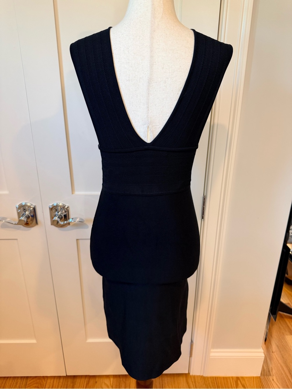 Elizabeth and James Black Deep V Ribbed Knit Dress
